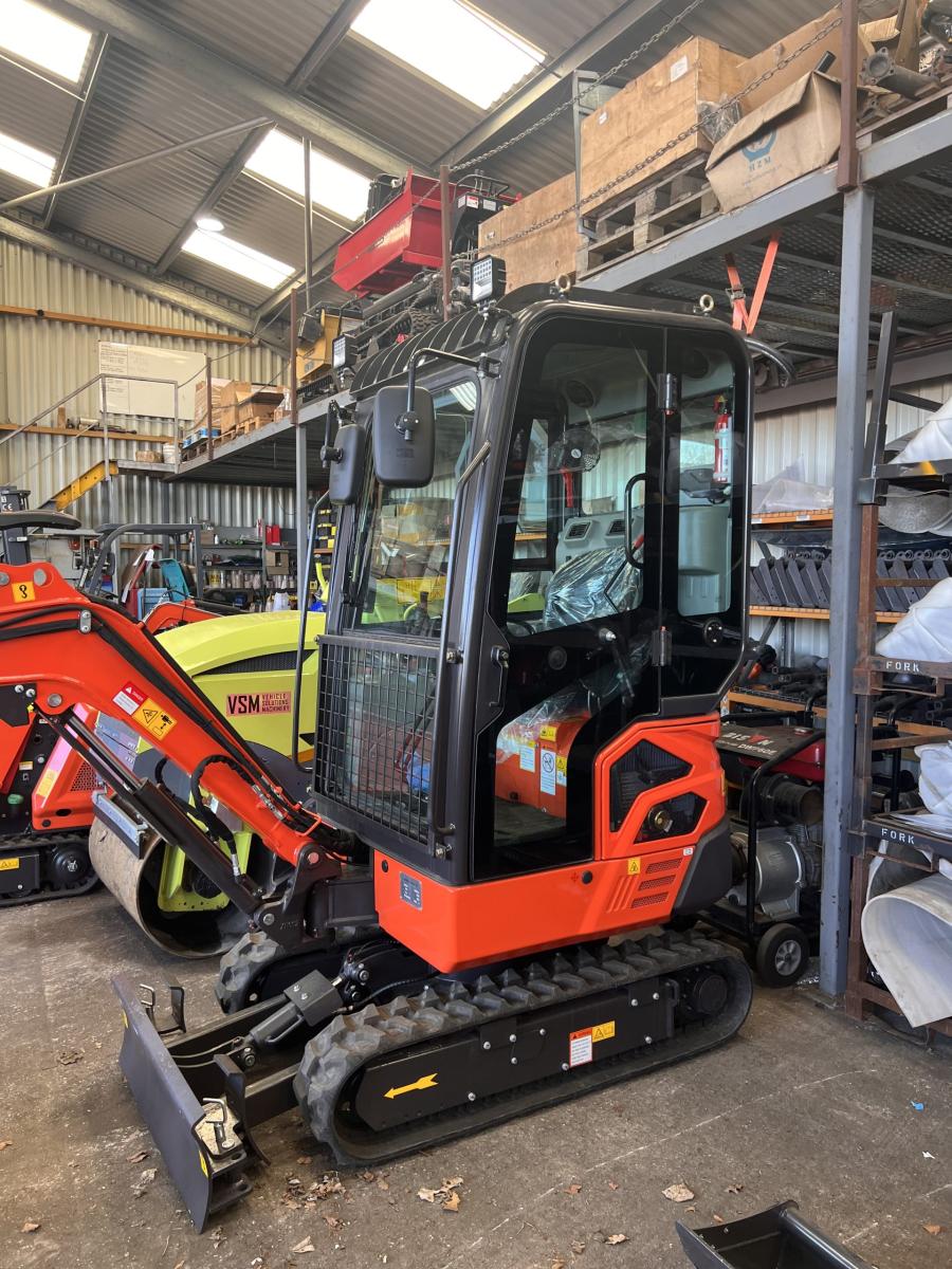 Rhino 2 Ton Mini Digger