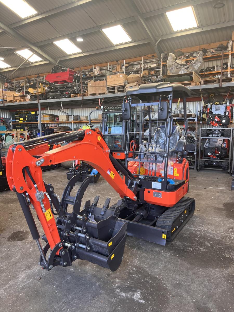 Rhino 1.55 Ton Mini Digger