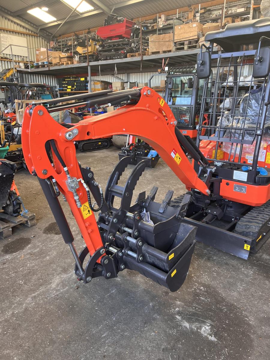 Rhino 1.55 Ton Mini Digger