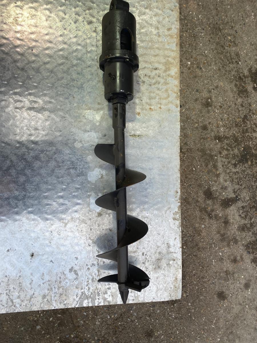 POST HOLE BORER/AUGER ATTACHMENT HZM EXCAVATORS