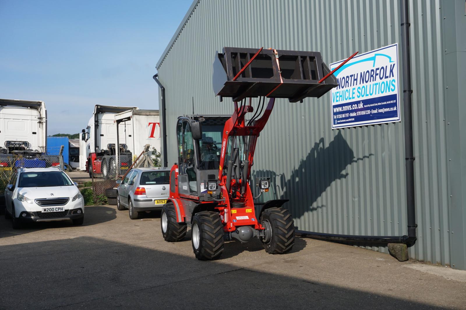 2026 HZM 810B 1 TONNE LIFT MINI LOADER